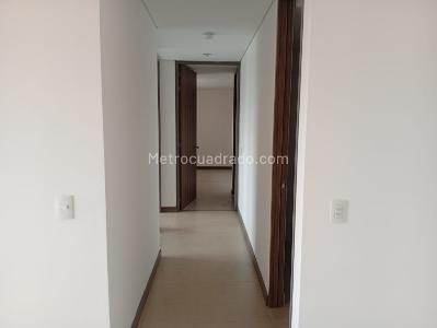 Apartamento de 3 alcobas en venta en Estadio, Medellín, 71 m² · foto 8 de 8