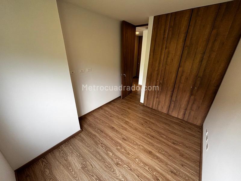 2BR Apartment in El Trianon (70 m²) - 5