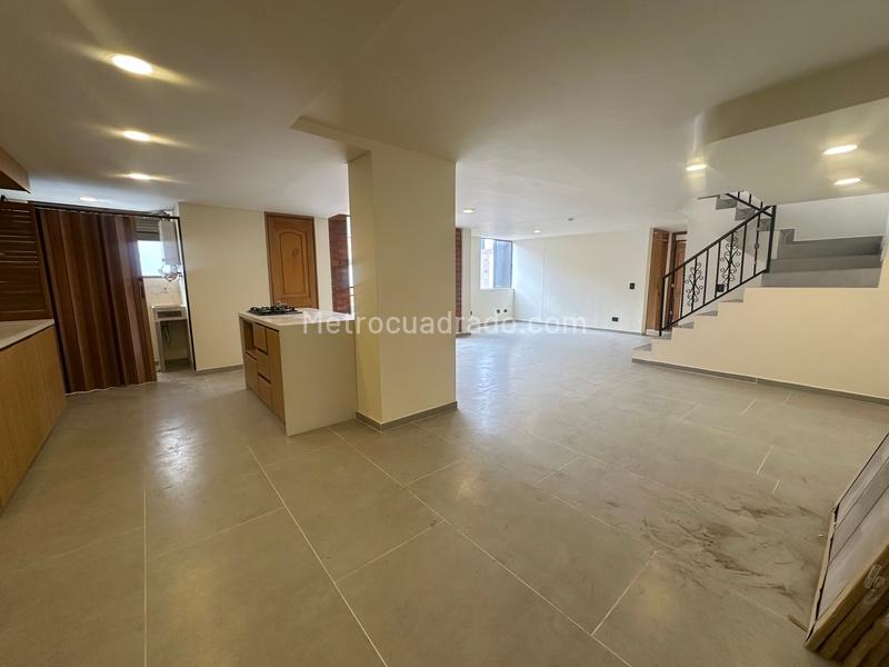 4BR Apartment in Villagrande (215 m²)