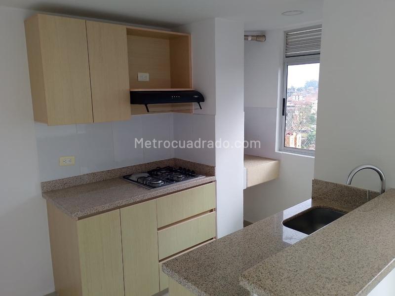 2BR Apartment in San Antonio De Pereira (68 m²) - 4