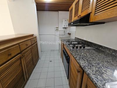Apartamento de 2 alcobas en arriendo en La Linde, Medellín, 85 m² · foto 3 de 12