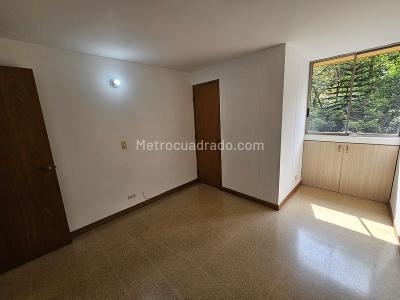 Apartamento de 2 alcobas en arriendo en La Linde, Medellín, 85 m² · foto 7 de 12