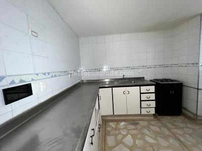 Apartamento en venta en Suramericana, Medellín · foto 4 de 18