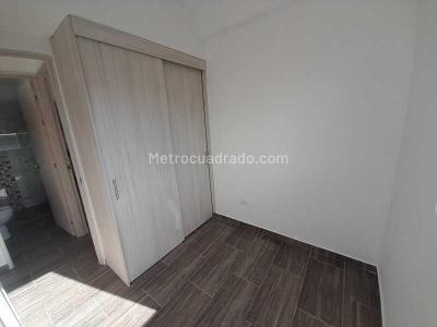 Apartamento de 2 alcobas en venta en Otro, Rionegro, 56 m² · foto 3 de 9
