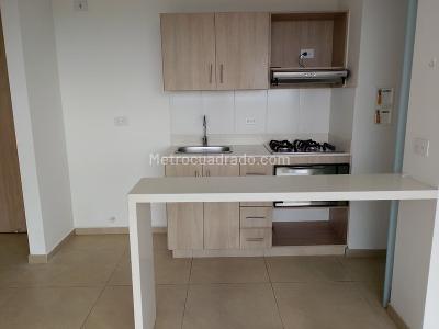 Apartamento de 3 alcobas en venta en Fontibon, Rionegro, 52 m² · foto 3 de 17
