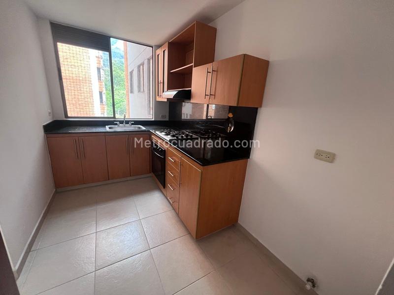 3BR Apartment in El Tesoro (99 m²) - 2