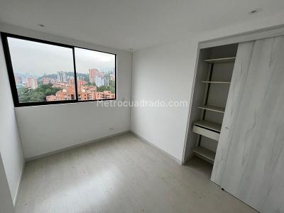 Apartamento de 3 alcobas en arriendo en Castropol, Medellín, 105 m² · foto 6 de 8