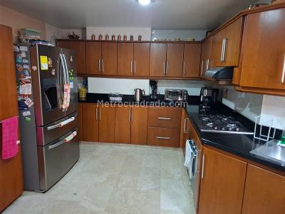 Apartamento en venta en Laureles, Medellín · foto 11 de 20