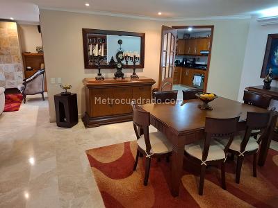 Apartamento en venta en Laureles, Medellín · foto 8 de 20