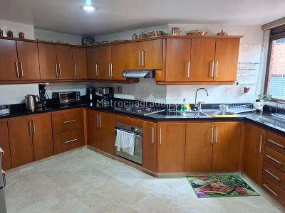 Apartamento en venta en Laureles, Medellín · foto 9 de 20