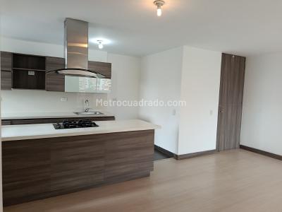 Apartamento de 2 alcobas en arriendo en Loma Del Esmeraldal, Envigado, 90 m² · foto 4 de 20
