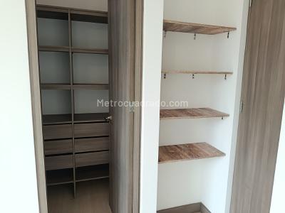 Apartamento de 2 alcobas en arriendo en Loma Del Esmeraldal, Envigado, 90 m² · foto 11 de 20