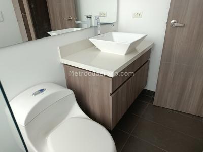 Apartamento de 2 alcobas en arriendo en Loma Del Esmeraldal, Envigado, 90 m² · foto 14 de 20