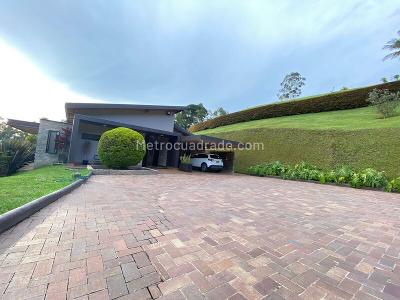 Apartamento de 4 alcobas en venta en Ojo De Agua, Rionegro, 380 m² · foto 18 de 20