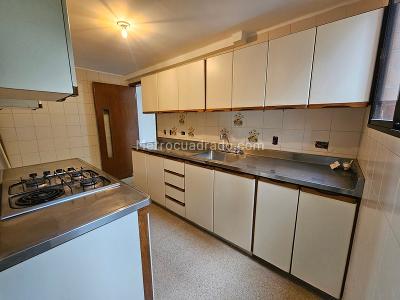 Apartamento de 3 alcobas en arriendo en El Poblado, Medellín, 140 m² · foto 4 de 20