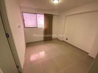 Apartamento de 3 alcobas en arriendo en Loma De Los Bernal, Medellín, 103 m² · foto 7 de 15