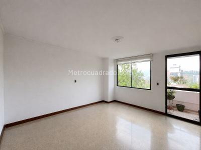 Apartamento de 3 alcobas en arriendo en El Poblado, Medellín, 136 m² · foto 9 de 20