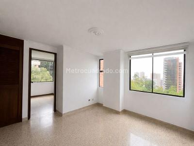 Apartamento de 3 alcobas en arriendo en El Poblado, Medellín, 136 m² · foto 11 de 20