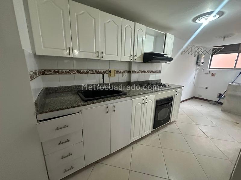 4BR Apartment in Jardines (120 m²) - 3