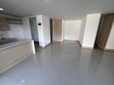 Apartamento de 3 alcobas en arriendo en Loma Del Indio, Medellín, 87 m² · foto 3 de 13