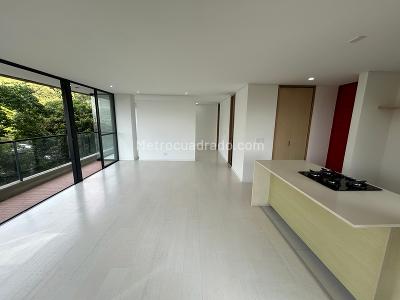 Apartamento de 1 alcoba en arriendo en Loma Del Esmeraldal, Envigado, 70 m² · foto 2 de 15