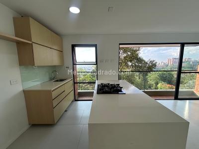 Apartamento de 1 alcoba en arriendo en Loma Del Esmeraldal, Envigado, 70 m² · foto 7 de 15