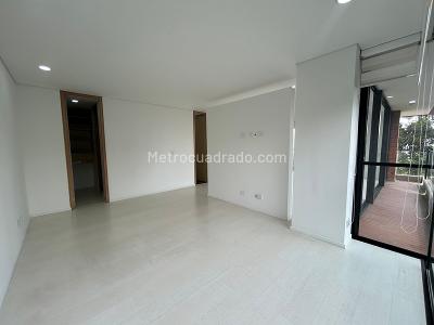 Apartamento de 1 alcoba en arriendo en Loma Del Esmeraldal, Envigado, 70 m² · foto 10 de 15