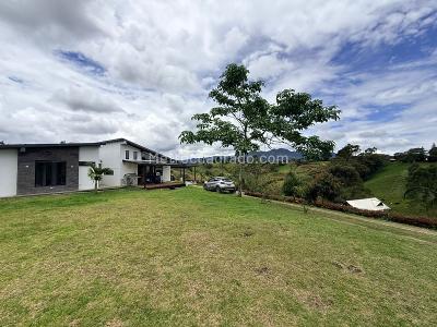 Casa de 3 alcobas en venta en Rio Negro, Rionegro, 186 m² · foto 16 de 20