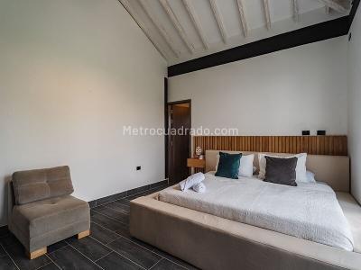 Casa de 3 alcobas en arriendo en Rio Negro, Rionegro, 300 m² · foto 11 de 20