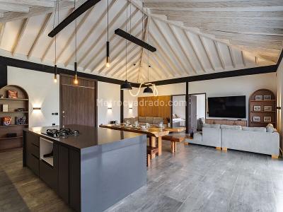 Casa de 3 alcobas en arriendo en Rio Negro, Rionegro, 300 m² · foto 5 de 20