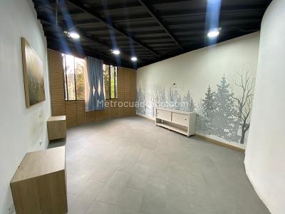 Casa de 3 alcobas en arriendo en Rio Negro, Rionegro, 250 m² · foto 9 de 20