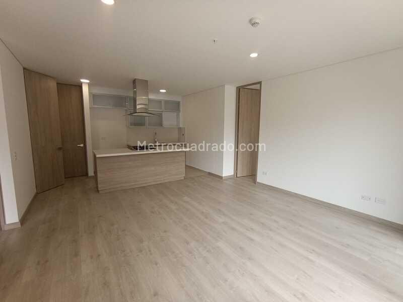 2BR Apartment in La Fe (95 m²) - 2