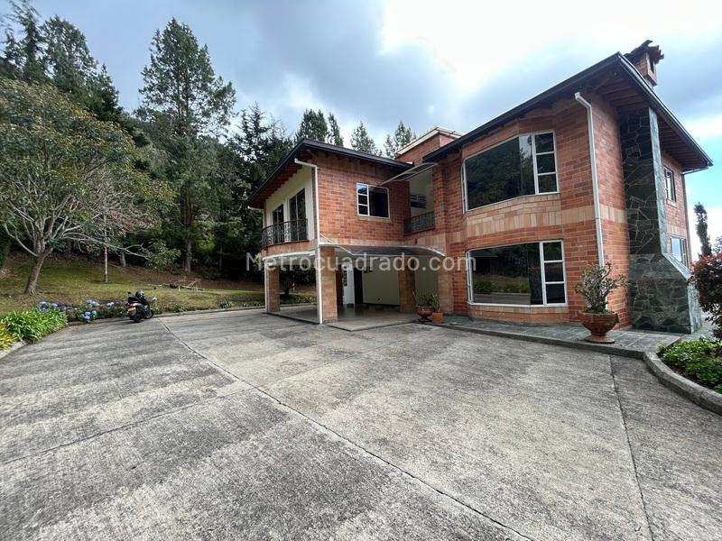 Casa en Arriendo, Loma Del Escobero, Envigado - Widok 3