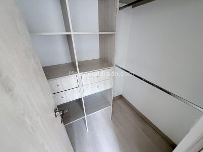 Apartamento de 2 alcobas en venta en San Antonio De Pereira, Rionegro, 80 m² · foto 14 de 20