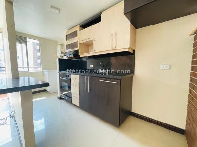 Apartamento en venta en Loma Del Indio, Medellín · foto 3 de 14
