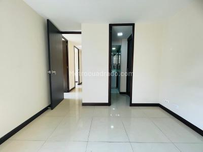 Apartamento en venta en Loma Del Indio, Medellín · foto 10 de 14
