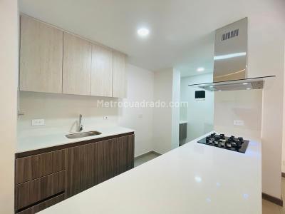 Apartamento en venta en El Salado, Envigado · foto 4 de 20