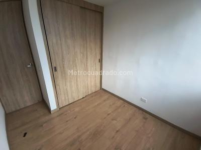 Apartamento de 3 alcobas en venta en San Remo, Sabaneta, 88 m² · foto 12 de 18