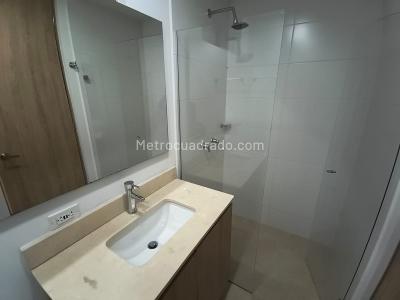 Apartamento de 3 alcobas en venta en San Remo, Sabaneta, 88 m² · foto 14 de 18