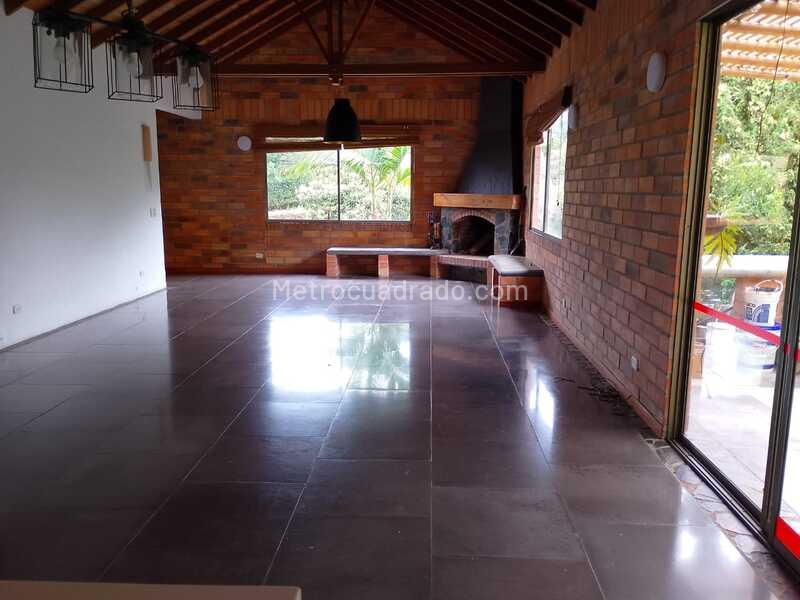 4BR House in Puro Cuero (270 m²)