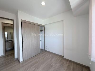 Apartamento de 3 alcobas en venta en San Nicolas, Rionegro, 92 m² · foto 5 de 16