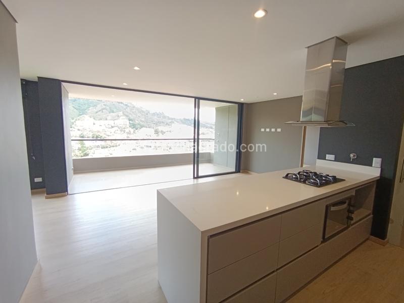 2BR Apartment in Otro (102 m²) - 2