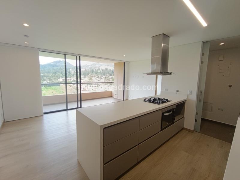2BR Apartment in Otro (82 m²) - 2