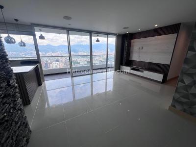 Apartamento de 3 alcobas en arriendo en Loma Del Indio, Medellín, 87 m² · foto 2 de 19