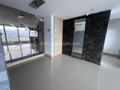 Apartamento de 3 alcobas en arriendo en Loma Del Indio, Medellín, 87 m² · foto 4 de 19