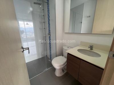 Apartamento de 3 alcobas en arriendo en Loma Del Indio, Medellín, 87 m² · foto 15 de 19