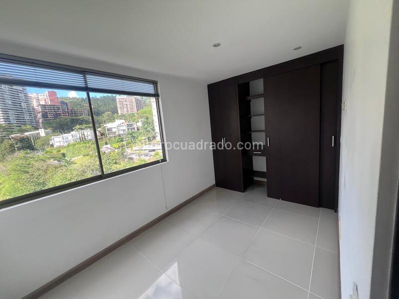 2BR Apartment in Altos Del Poblado (72 m²) - 5