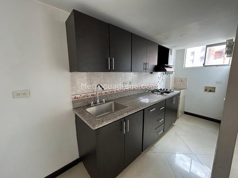 3BR Apartment in Belen Loma De Los Bernal (58 m²) - 2