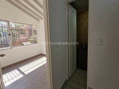 Casa de 5 alcobas en arriendo en Otro, Medellín, 300 m² · foto 14 de 20