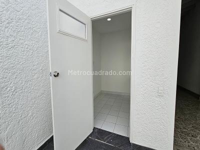 Casa de 5 alcobas en arriendo en Otro, Medellín, 300 m² · foto 15 de 20